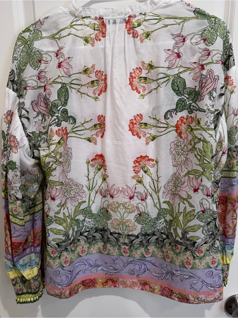 Alice & Olivia Julius Smocked Scarf sheer Blouse Size S - Picture 13 of 13